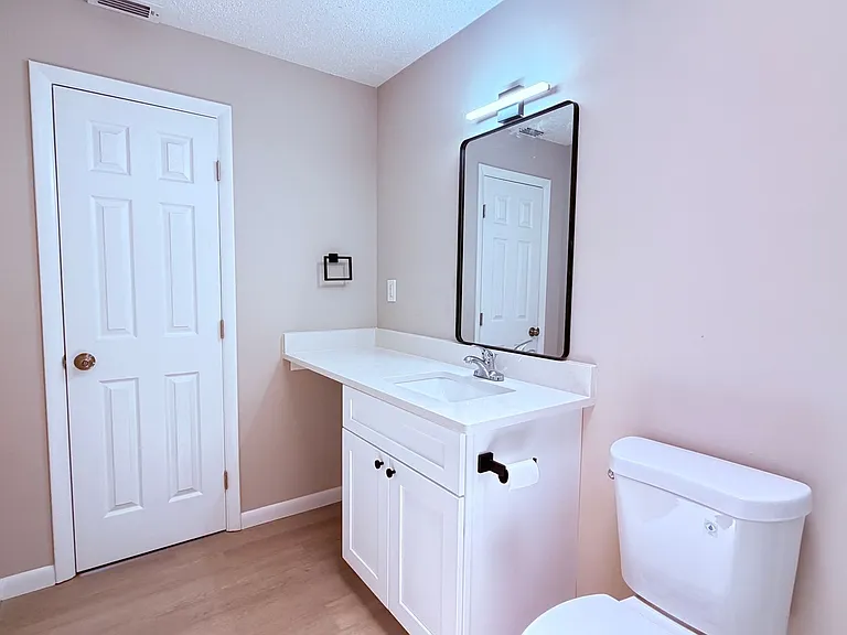 10609 Wyndcliff Dr — Photo 18