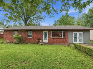 510 SE 10th St, Bentonville, AR 72712