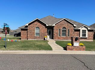 407 NE 21st St, Newcastle, OK 73065