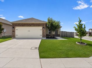 13002 HEATHERS ELM, St Hedwig, TX 78152