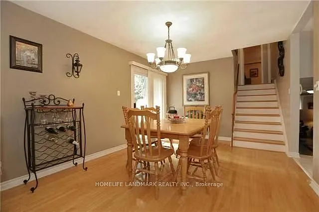1256 Falgarwood Dr — Photo 4