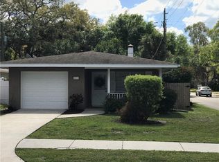 2102 Hawthorne St, Sarasota, FL 34239