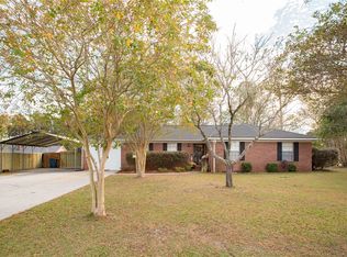 3428 Meadow Ln, Waycross, GA 31503