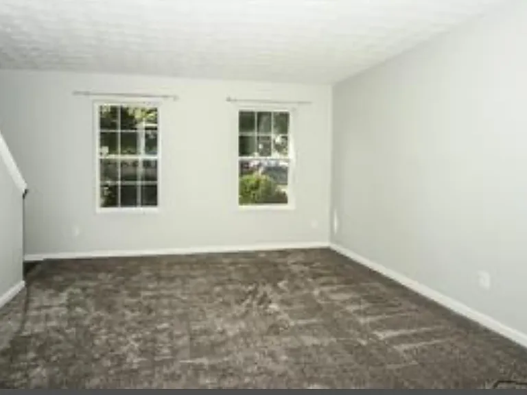 6271 Kelsey Dr — Photo 6