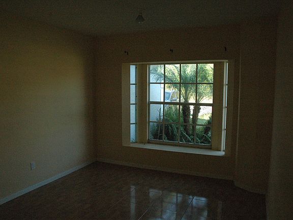 3rd image of 5545 NW Cordrey Street