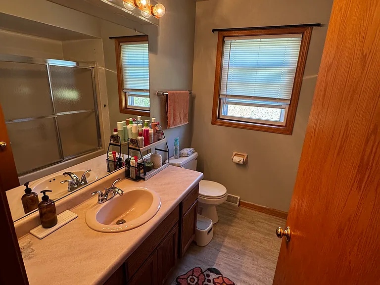 N116W15004 Brownstone Ct — Photo 3