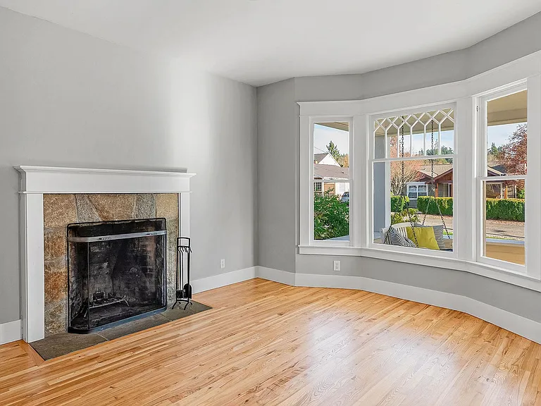 18441 Nelson Pl NE — Photo 8