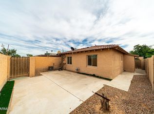 2416 E Clarendon Ave, Phoenix, AZ 85016