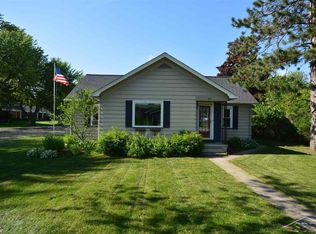 492 Thomas St, Hemlock, MI 48626