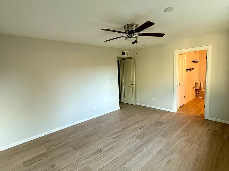 1272 W Dublin St — Photo 19