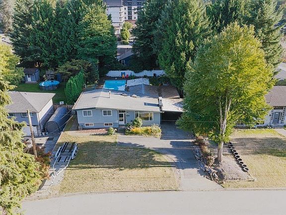 2nd image of 21784 Donovan Ave