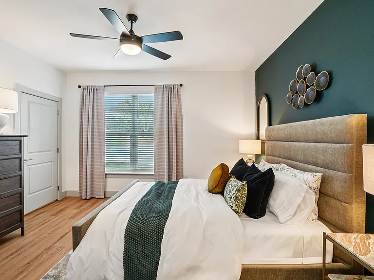 Arden Pines Luxury Apartments — Photo 63