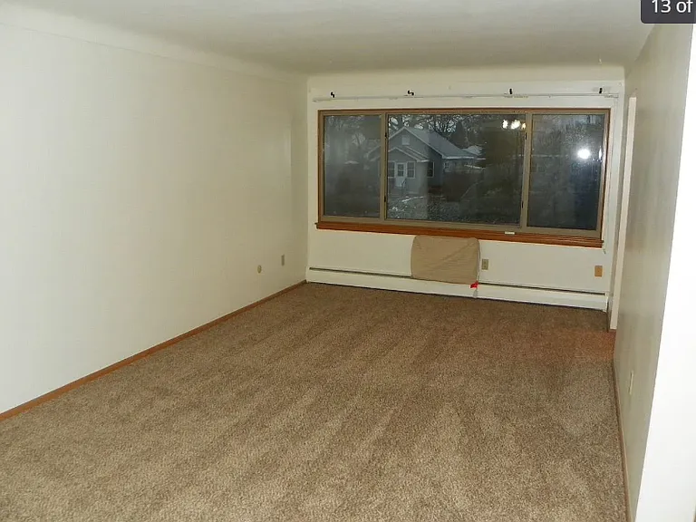 1807 Stillwater Ave E #1 — Photo 2