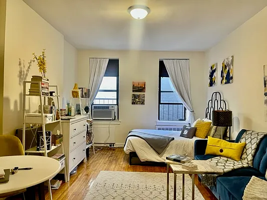 Rented by Oxford Property Group | media 6