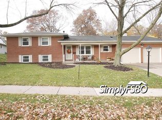 2915 36th St, Moline, IL 61265