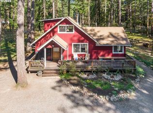 55171 McKenzie River Dr, Blue River, OR 97413