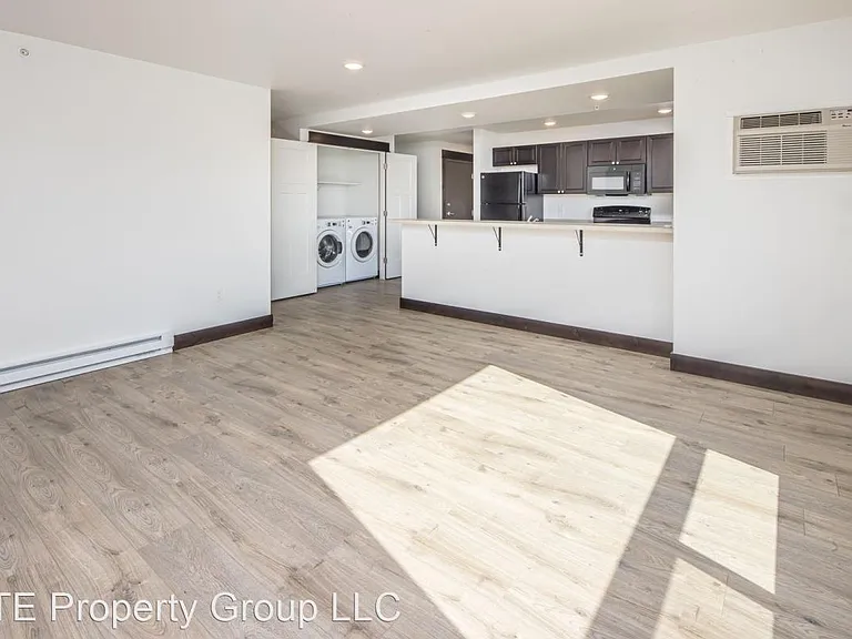 Altitude Apartments — Photo 9