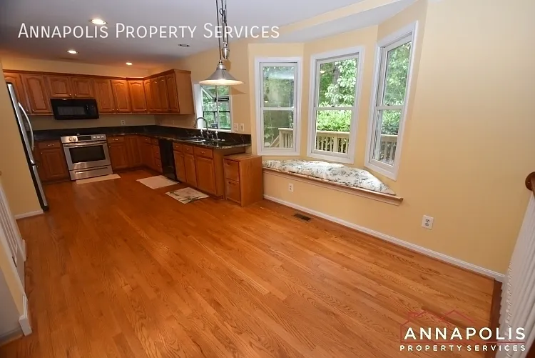 1811 johnson road — Photo 3