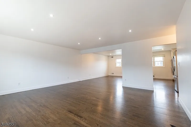 3 bed, 2.0 bath, $3,600 — Photo 2