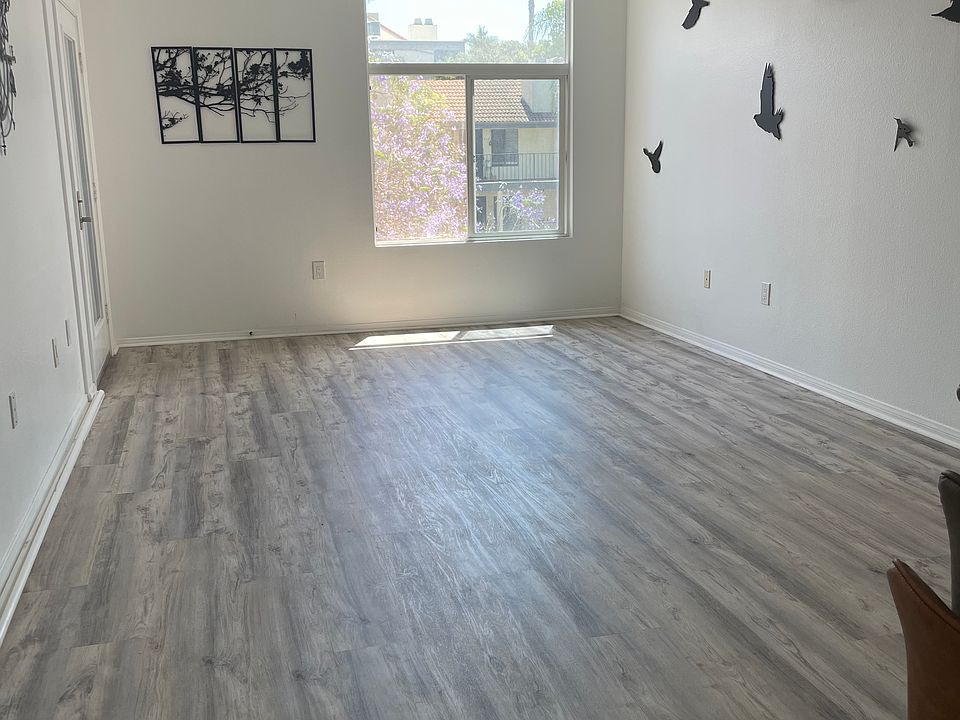 1st image of 1642 7th Ave Unit 324