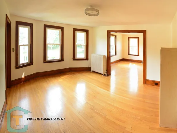 250 Deerfield Rd, Windsor, CT 06095