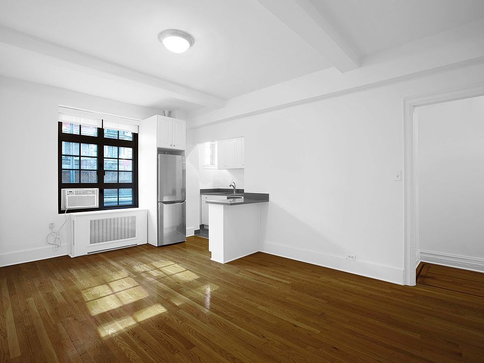 1st image of 208 W 23rd St APT 206