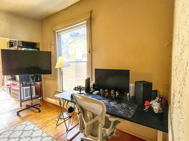 3204 Bryant Ave S #1 — Photo 6