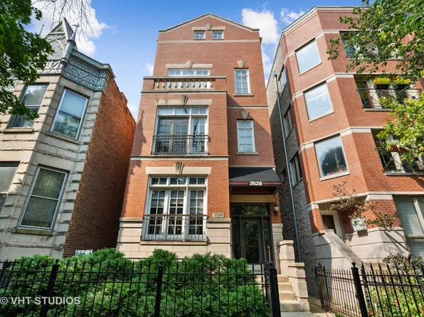 3528 N Fremont St #2, Chicago, IL 60657