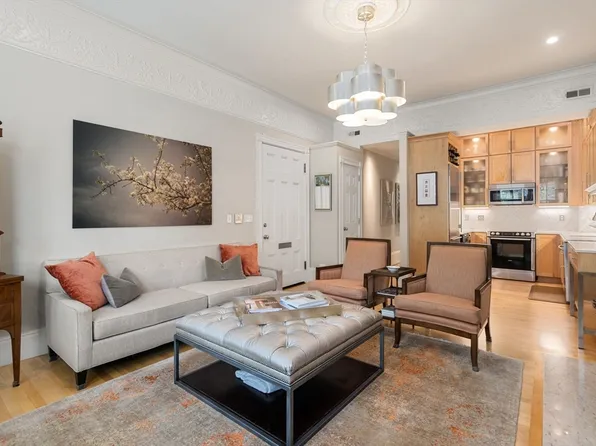 395 Marlborough St #3, Boston, MA 02115