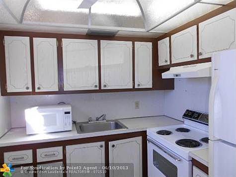 1st image of 154 Ventnor #J