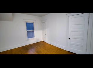 1421 4th Ave #2, Rockford, IL 61104