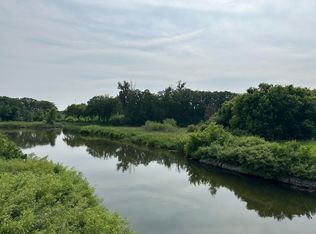 E 423rd St, Perham, MN 56573