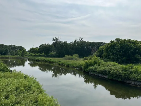 E 423rd St, Perham, MN 56573