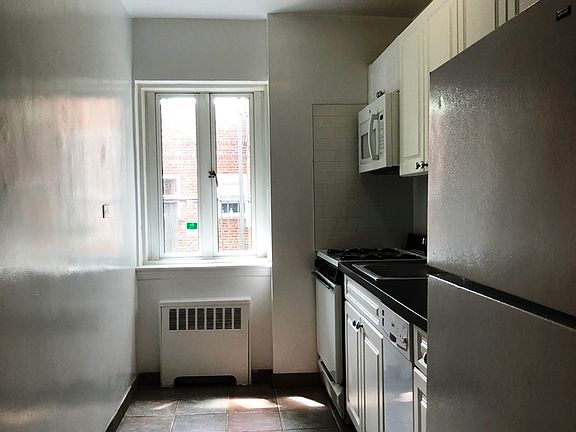 5th image of 210-05 43rd Ave #2E