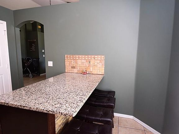 5th image of 11739 Clair Pl
