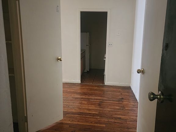 3rd image of 56 Locust Hill Ave #3B-3H