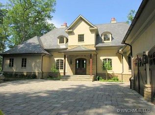 1904 Tree View Trl, Arden, NC 28704