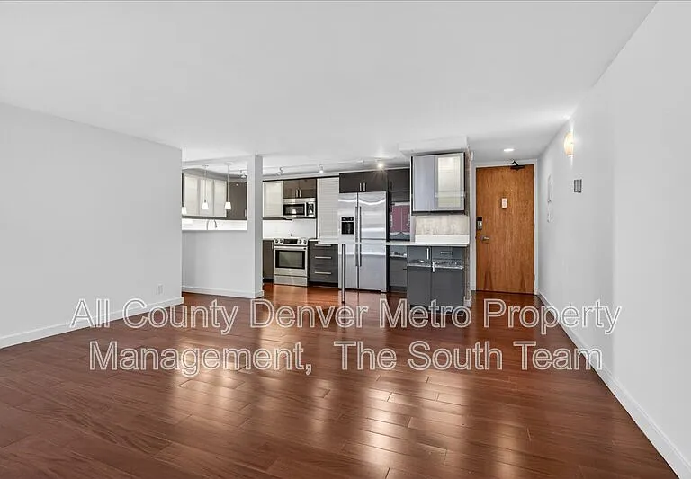 1155 Ash St #304 — Photo 6