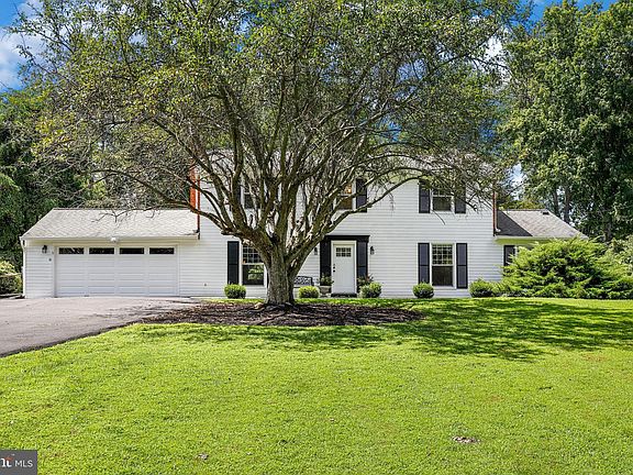 2nd image of 13220 Wye Oak Dr