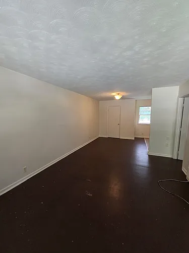 631 Chatham Ave #2 Photo 1