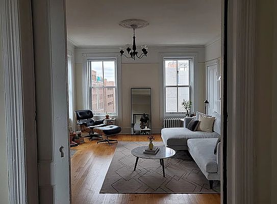 2nd image of 333 Henry St #7