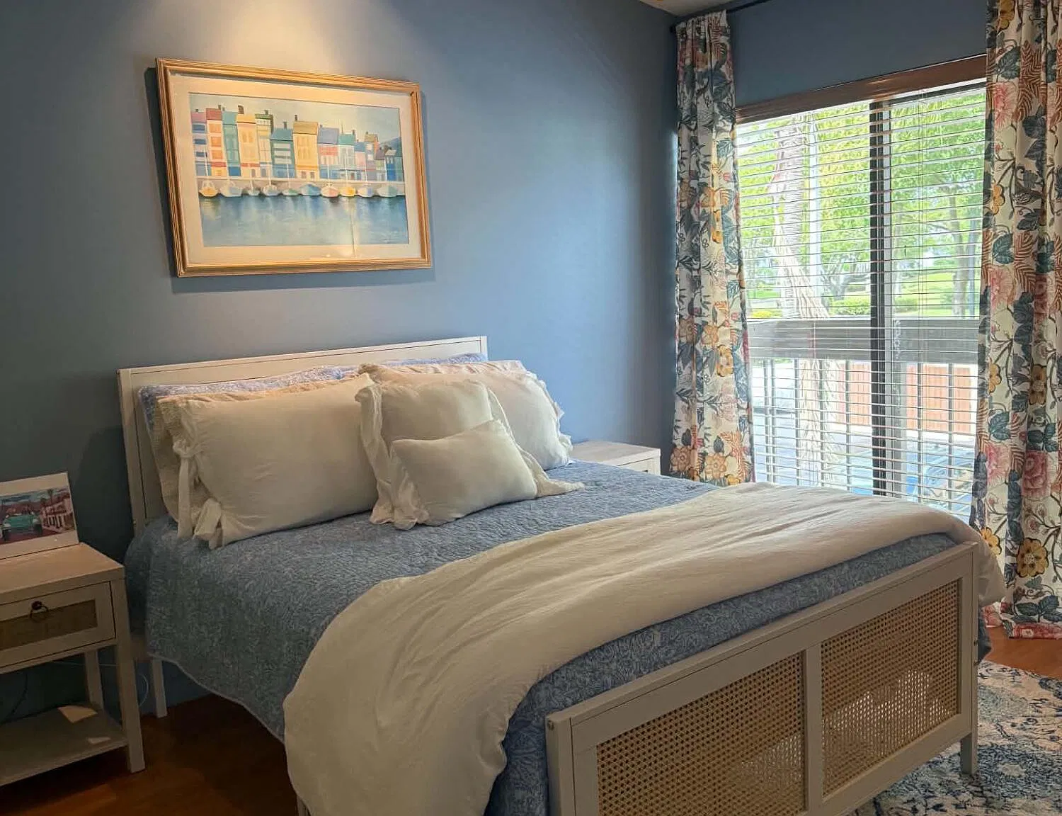2 bed, 2.0 bath, 1293 sqft, $3,000 — Photo 2