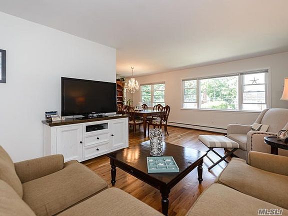 2nd image of 23 Jefferson Ave