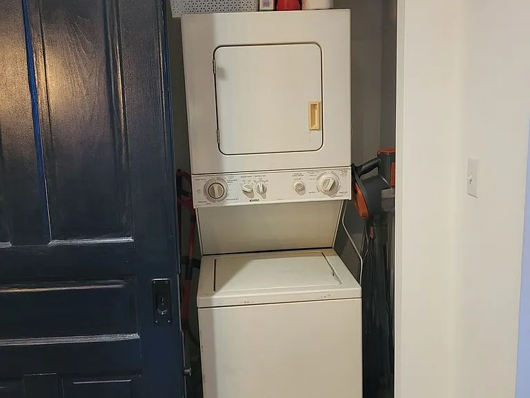 11 Maytide Street — Photo 8