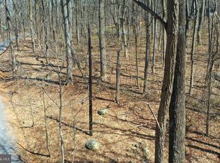 431 Chipmunk Trail Ln, Front Royal, VA 22630