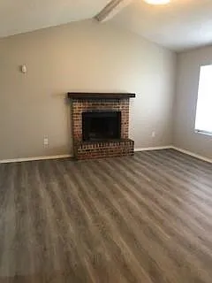 3 bed, 2.0 bath, 1188 sqft, $1,400 — Photo 3