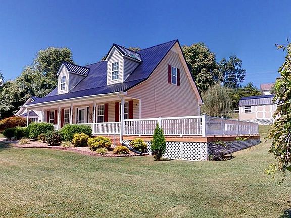 2nd image of 814 Osprey Dr