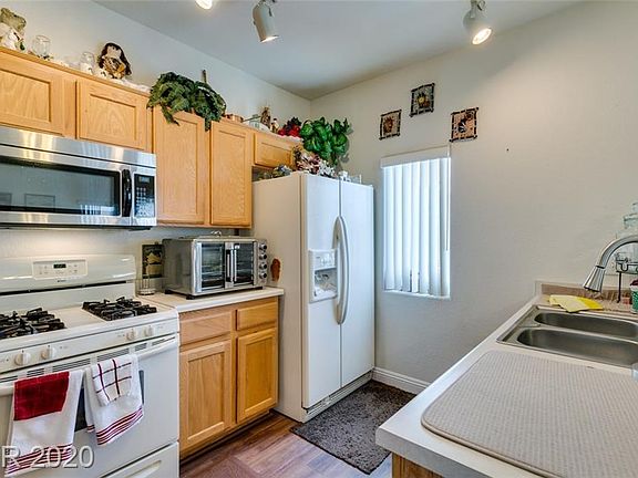2nd image of 6170 E Sahara Ave Unit 1013