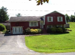 432 Ashley Ln, Summersville, WV 26651