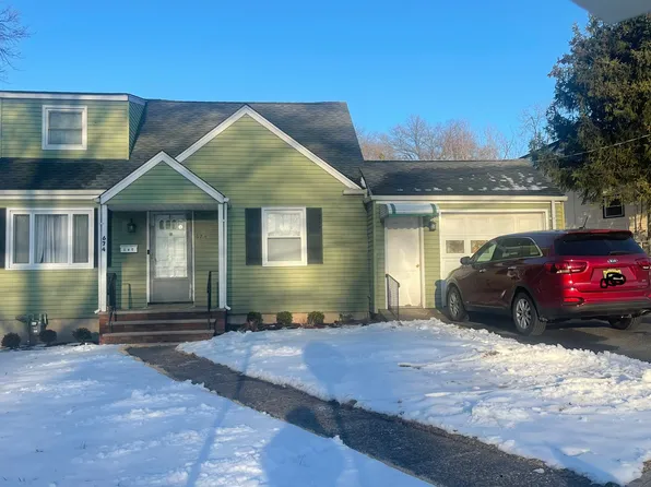 (undisclosed Address), Maywood, NJ 07607